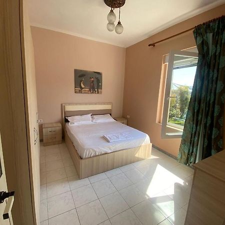 Vollga Promenade Lovely 2 Bedroom Apartment Durres Exterior photo