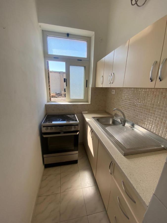 Vollga Promenade Lovely 2 Bedroom Apartment Durres Exterior photo