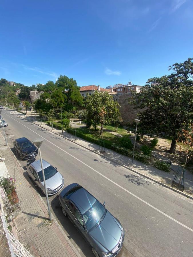 Vollga Promenade Lovely 2 Bedroom Apartment Durres Exterior photo